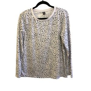 🖤5/$20 Spotted Print Long Sleeve Tee